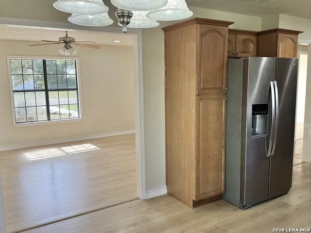 512 S Park Karnes City, TX 78118