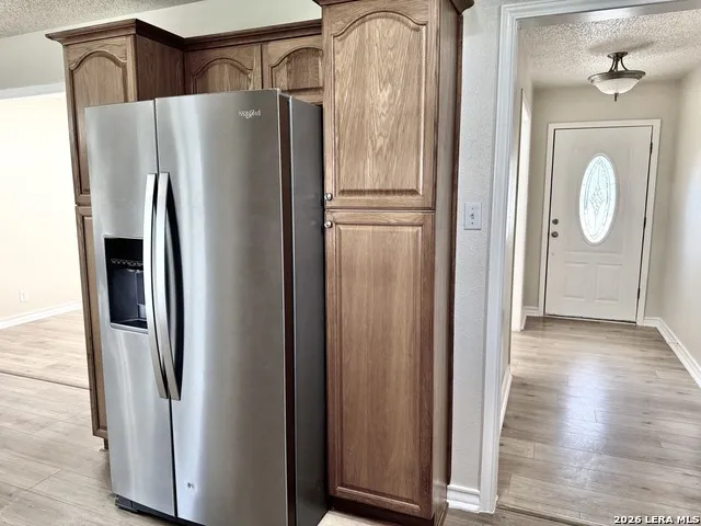 512 S Park Karnes City, TX 78118