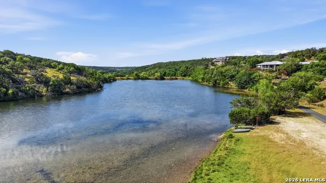 862 Indian Creek Loop Kerrville, TX 78028