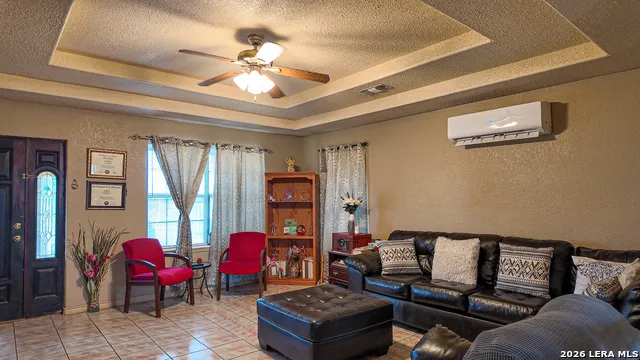 113 Calle Alegre Eagle Pass, TX 78852