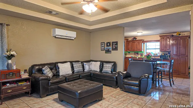 113 Calle Alegre Eagle Pass, TX 78852