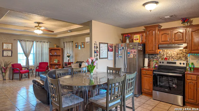 113 Calle Alegre Eagle Pass, TX 78852