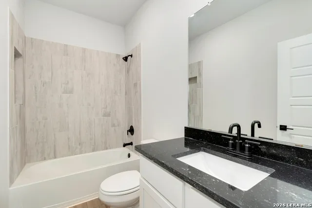 6622 Thorpe Hollow Converse, TX 78109