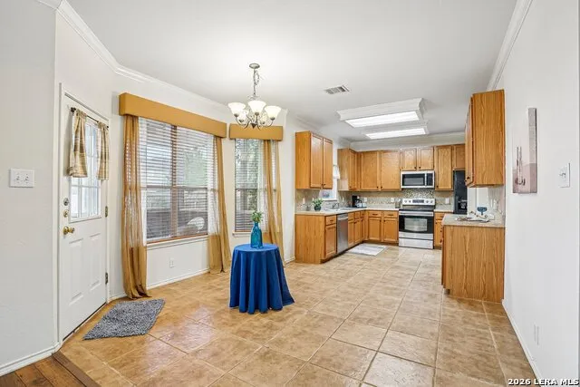 116 Dyess Cibolo, TX 78108