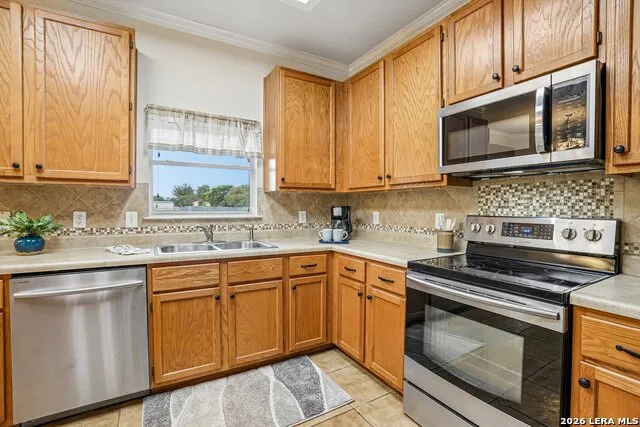 116 Dyess Cibolo, TX 78108