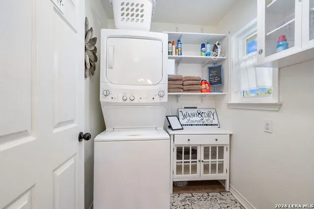 34 river oak Seguin, TX 78155
