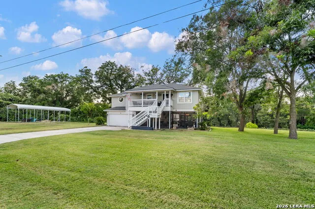 34 river oak Seguin, TX 78155