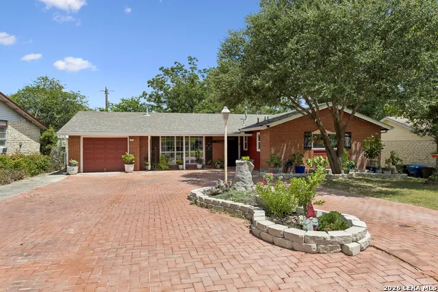 3203 Shady Springs San Antonio, TX 78230