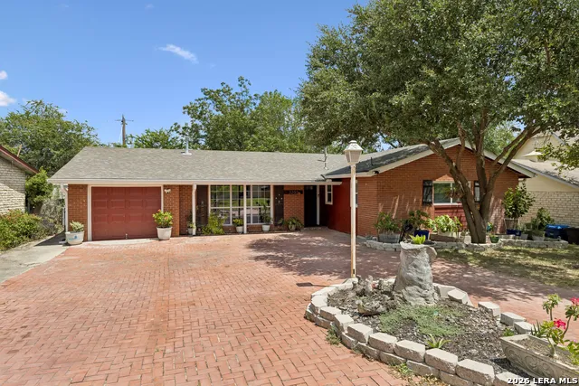 3203 Shady Springs San Antonio, TX 78230