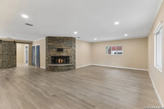 3203 Shady Springs San Antonio, TX 78230