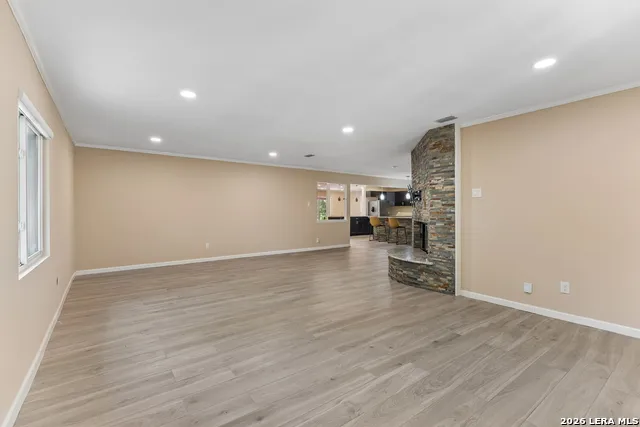 3203 Shady Springs San Antonio, TX 78230