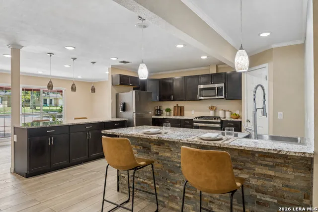 3203 Shady Springs San Antonio, TX 78230