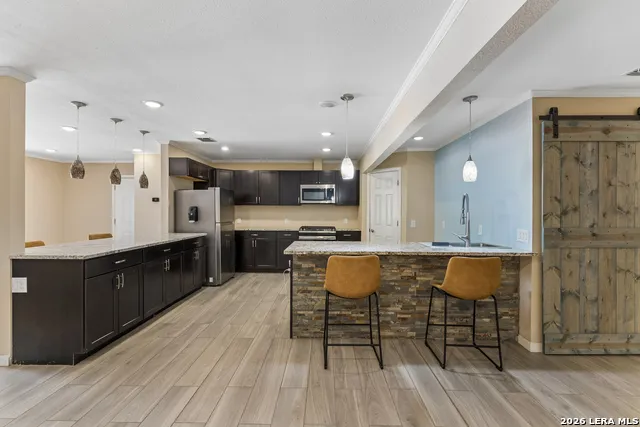 3203 Shady Springs San Antonio, TX 78230