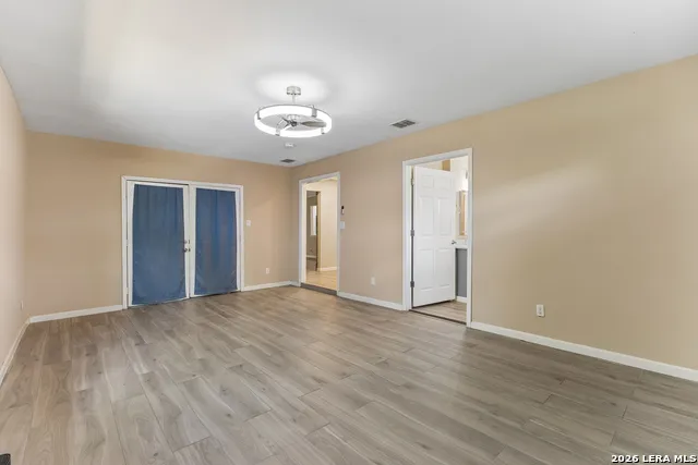 3203 Shady Springs San Antonio, TX 78230