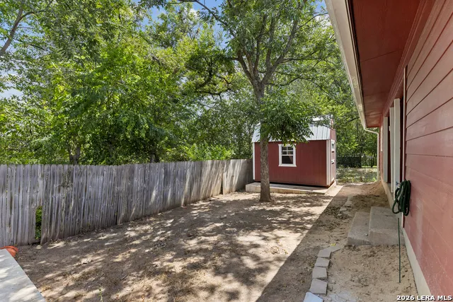 3203 Shady Springs San Antonio, TX 78230