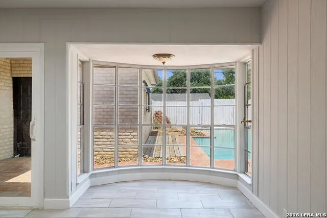 8333 Windway Windcrest, TX 78239