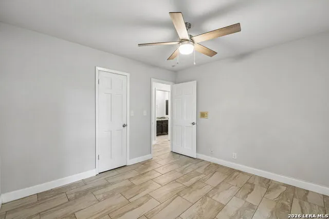 8333 Windway Windcrest, TX 78239