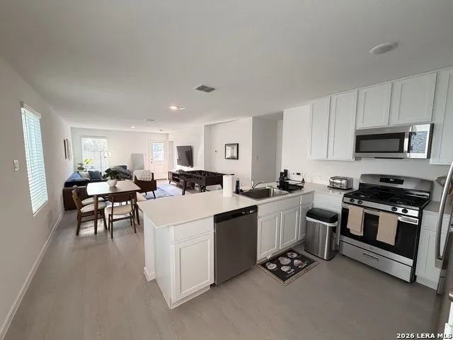 7238 Brownleaf Dr San Antonio, TX 78227
