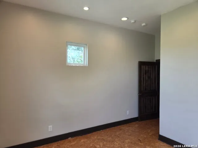 2270 County Road 306 Floresville, TX 78114
