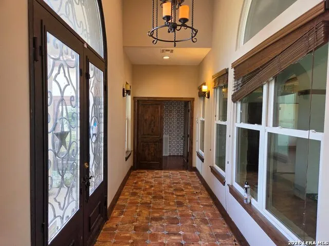2270 County Road 306 Floresville, TX 78114