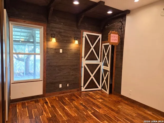 2270 County Road 306 Floresville, TX 78114