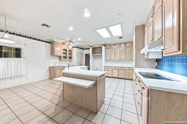 2773 DIAMOND TRL New Braunfels, TX 78132