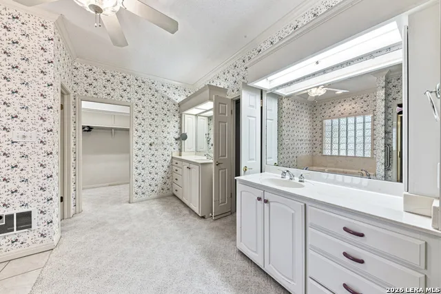 2773 DIAMOND TRL New Braunfels, TX 78132