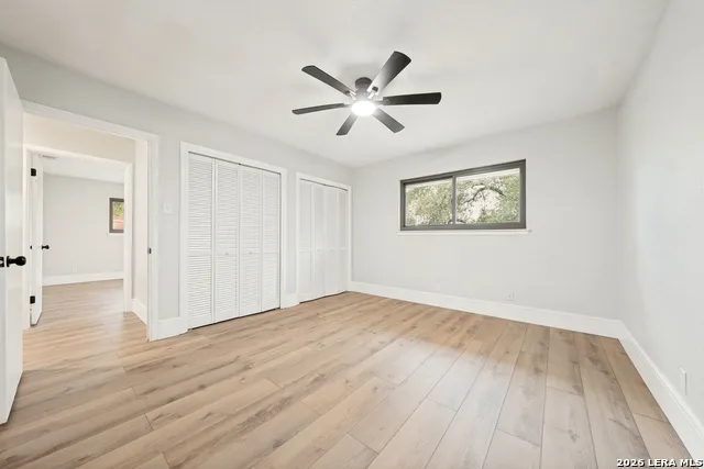 612 SKYFOREST DR Hollywood Park, TX 78232