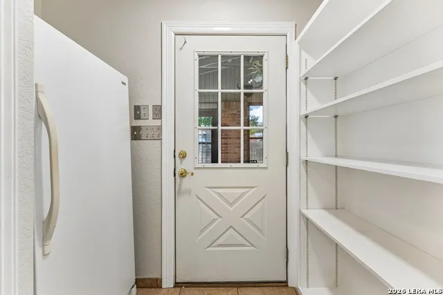 115 Springwood Ln San Antonio, TX 78216