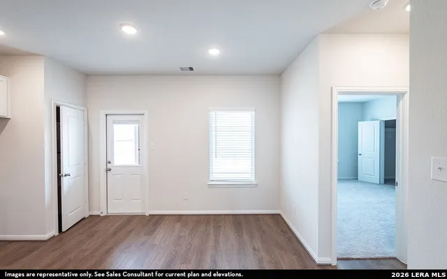12923 AUDREY HBR Von Ormy, TX 78073