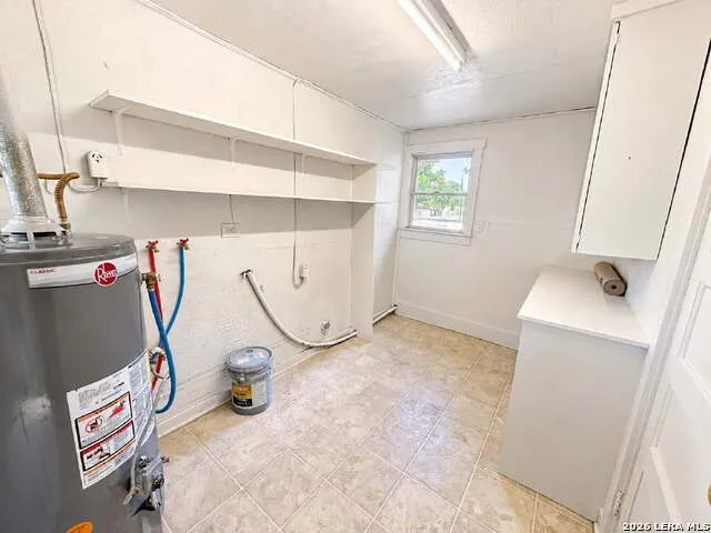 1117 30TH ST Hondo, TX 78861
