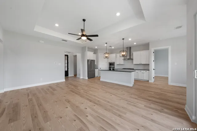 204 AZALEA ALY Castroville, TX 78009