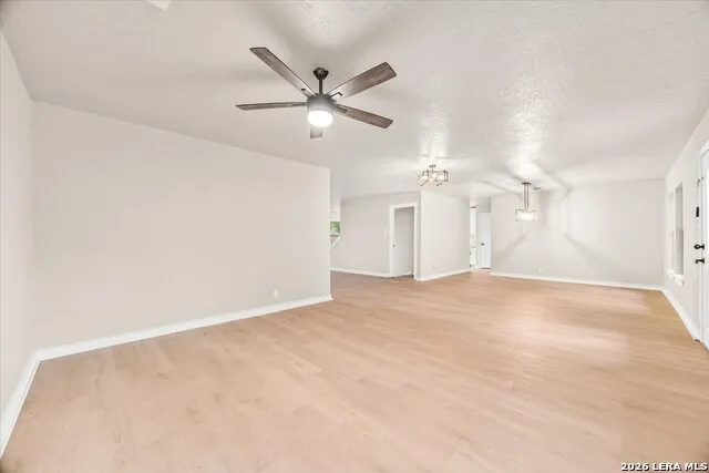 7738 OAKHILL PARK DR San Antonio, TX 78249