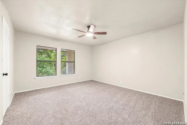 7738 OAKHILL PARK DR San Antonio, TX 78249