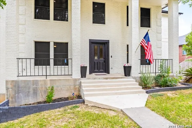7738 OAKHILL PARK DR San Antonio, TX 78249