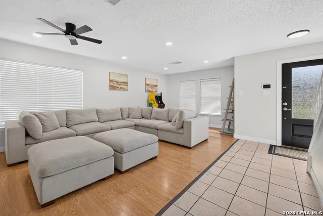 2600 Ashley Oak Dr Schertz, TX 78154