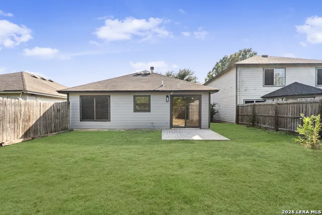 6814 SAHARASTONE DR Converse, TX 78109