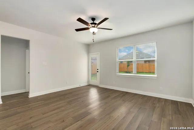 6631 Thorpe Hollow Converse, TX 78109