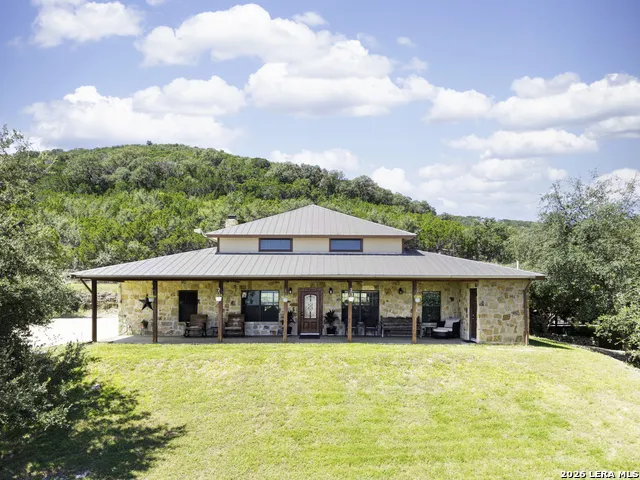 59 Deer Run Trail Concan, TX 78838