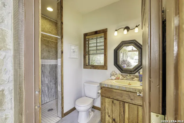 59 Deer Run Trail Concan, TX 78838