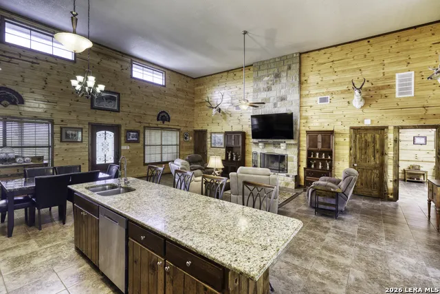 59 Deer Run Trail Concan, TX 78838