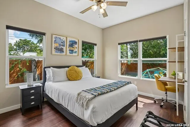 706 S OLIVE ST San Antonio, TX 78203