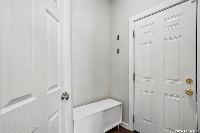 706 S OLIVE ST San Antonio, TX 78203