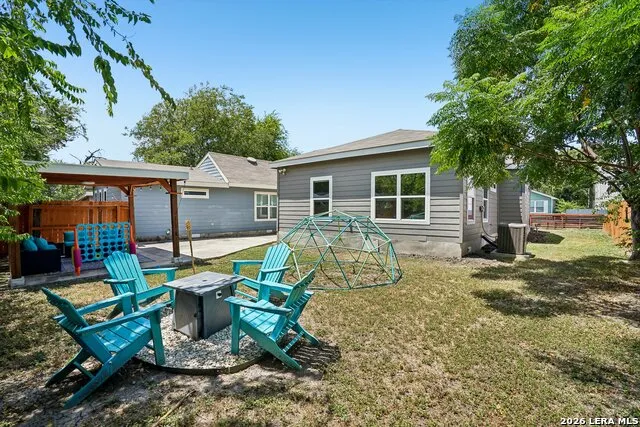 706 S OLIVE ST San Antonio, TX 78203
