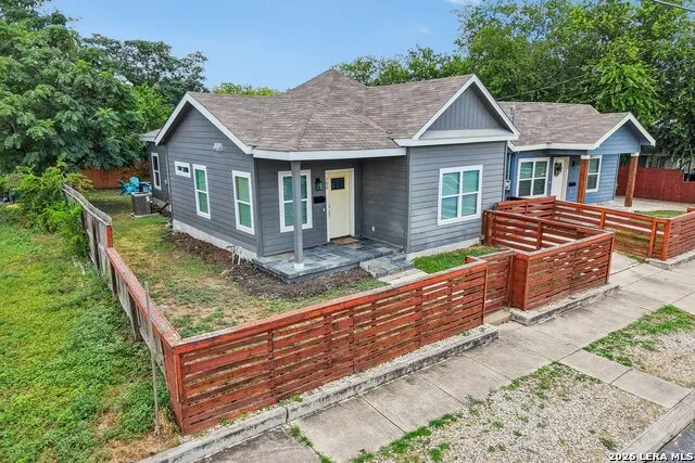 706 S OLIVE ST San Antonio, TX 78203