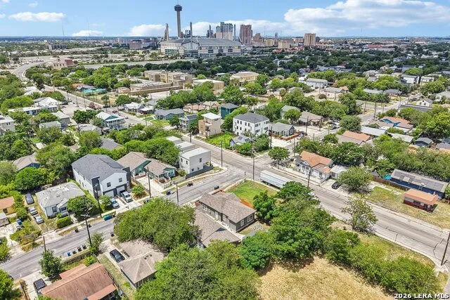 706 S OLIVE ST San Antonio, TX 78203