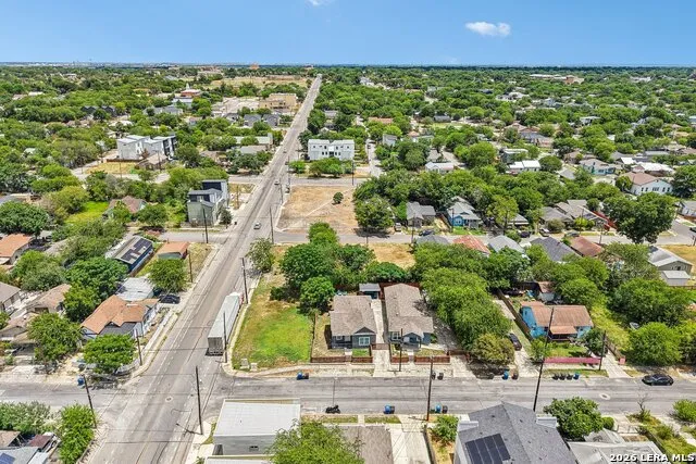 706 S OLIVE ST San Antonio, TX 78203