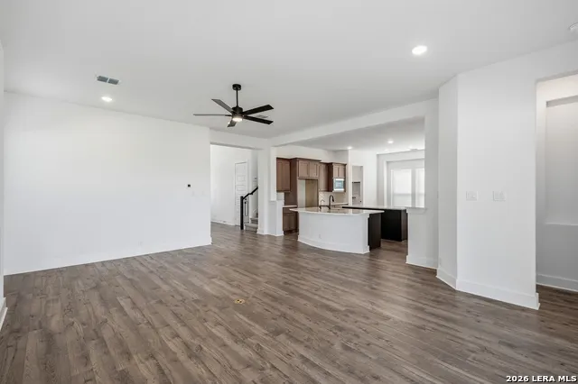 2243 Altiplano San Antonio, TX 78245