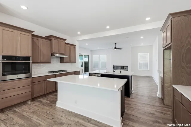 2243 Altiplano San Antonio, TX 78245