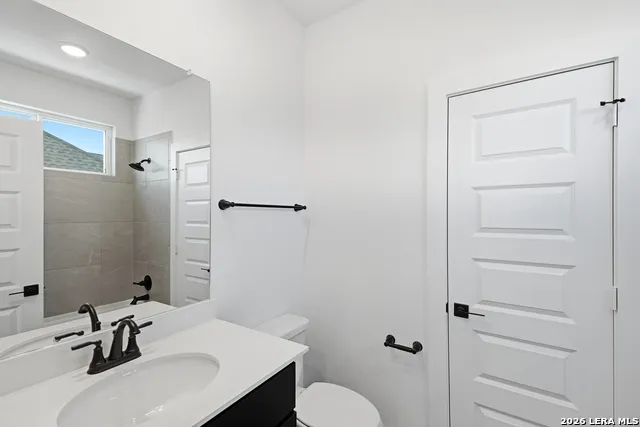 2243 Altiplano San Antonio, TX 78245